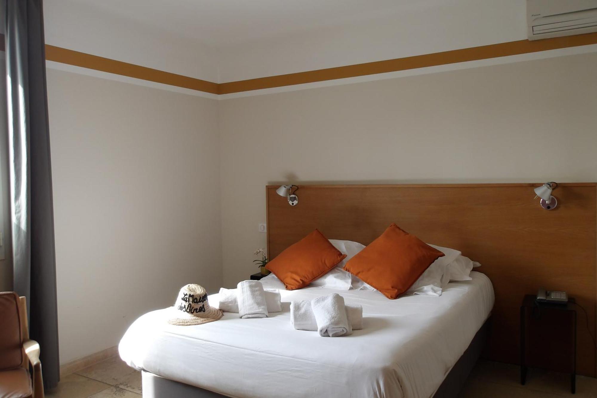 La Maison Des Ocres - Provence Roussillon en Isere Екстериор снимка